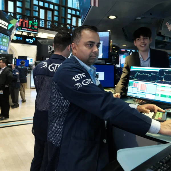 The 10-year Treasury Yield Remains Below 4% Ahead of the U.S Inflation Report