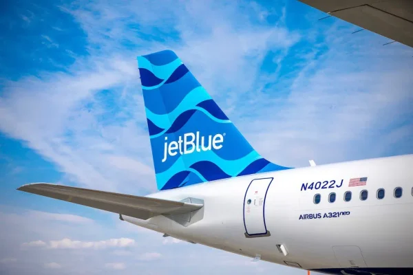 Stocks Making The Biggest Premarket Moves: Jetblue